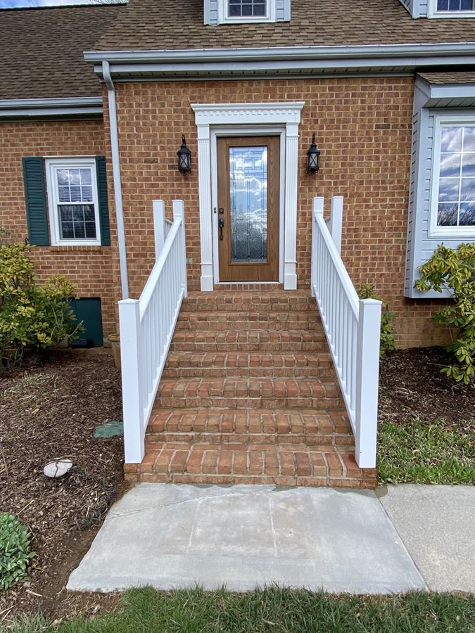 House, Roof, Sidewalk, and Patio Cleaning in Daleville, VA