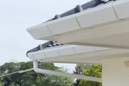 Top Issues That Homeowners Face With Gutters