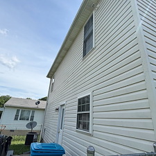 Professional-house-washing-in-Roanoke-VA 3