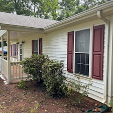 Thorough-Exterior-House-Washing-in-Daleville-VA 4
